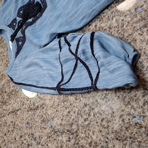 "CROWN AND IVY" SZ. M., Women's Blue and navy blue, 3/4 length sleeves tunic. - Picture 12 of 14